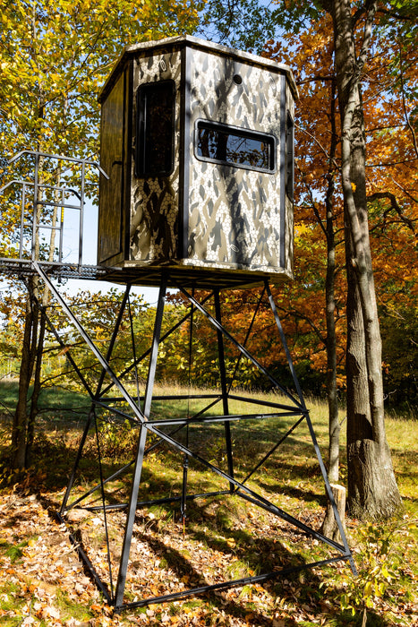 Elevated Deer Blind Stand - 10ft Ladder - Orion