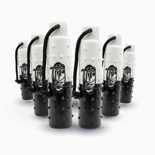 huntemup large 3inch dog knobby plastic training bumper. valve with throw rope. Black and White