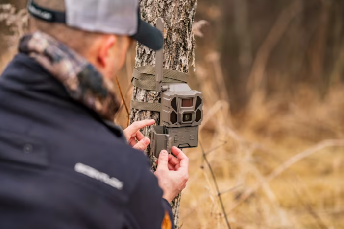 Tactacam Reveal X 3.0 Cellular Trail Camera 2-Pack with HuntEmUp 32GB SD Cards, Card Reader with case & Cleaning Cloth – HuntEmUp Bundle