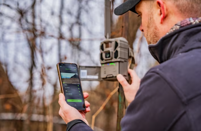 Tactacam Reveal X 3.0 Cellular Trail Camera 2-Pack with HuntEmUp 32GB SD Cards, Card Reader with case & Cleaning Cloth – HuntEmUp Bundle