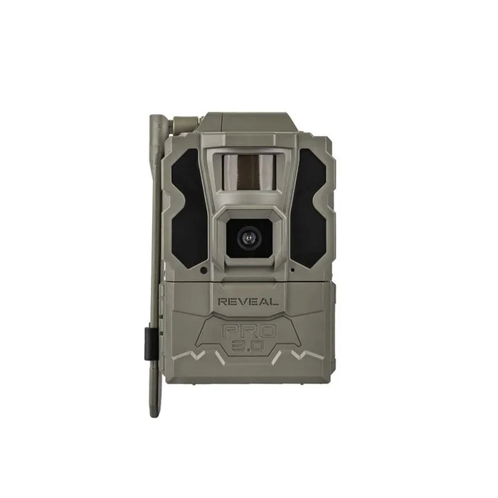 reveal Pro 3.0 trail camera with adjustable antenna